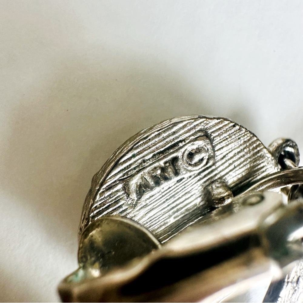 Vintage ART ModeART Silver Statement 1960s Drop Door Knocker Clip Earrings - Picture 3 of 10